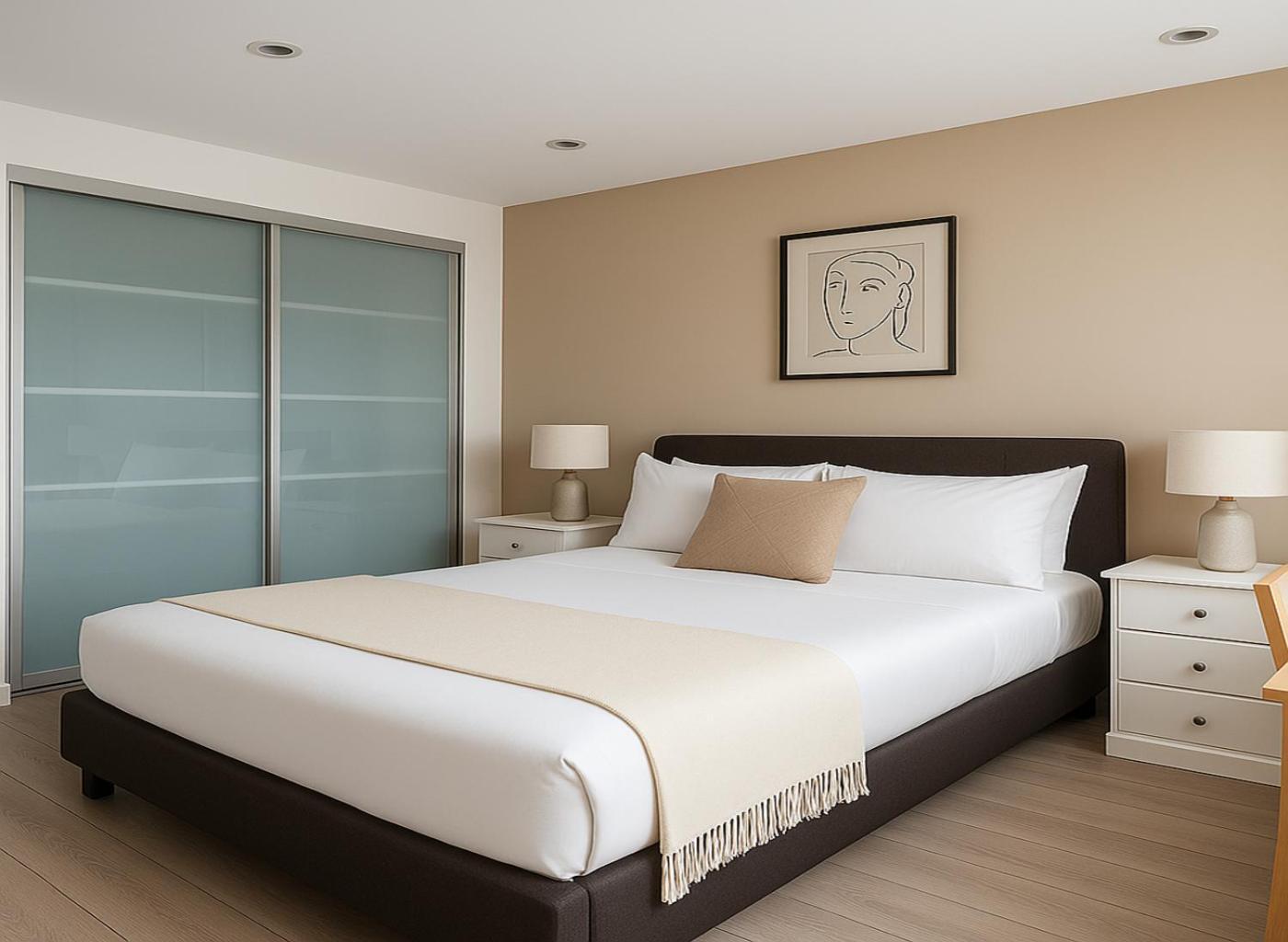 Flat Near Hyde Park *